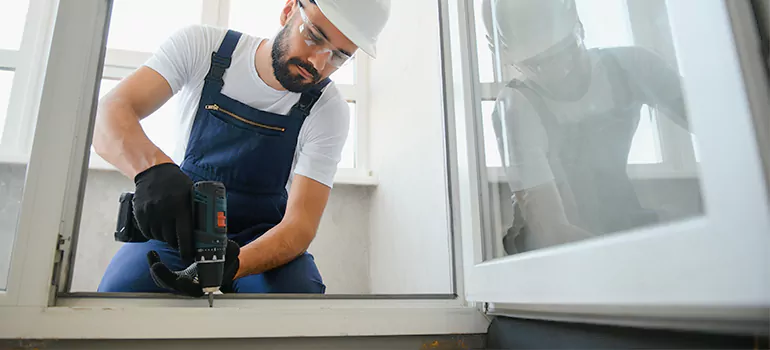 Replace Broken Window Pane in East Lake, FL